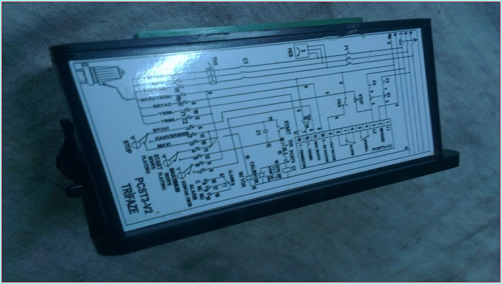 STANDART PCST3-V2 DALGIÇ POMPA KORUMA VE KONTROL RÖLESİ