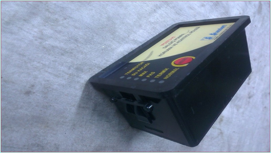 STANDART PCST3-V2 DALGIÇ POMPA KORUMA VE KONTROL RÖLESİ