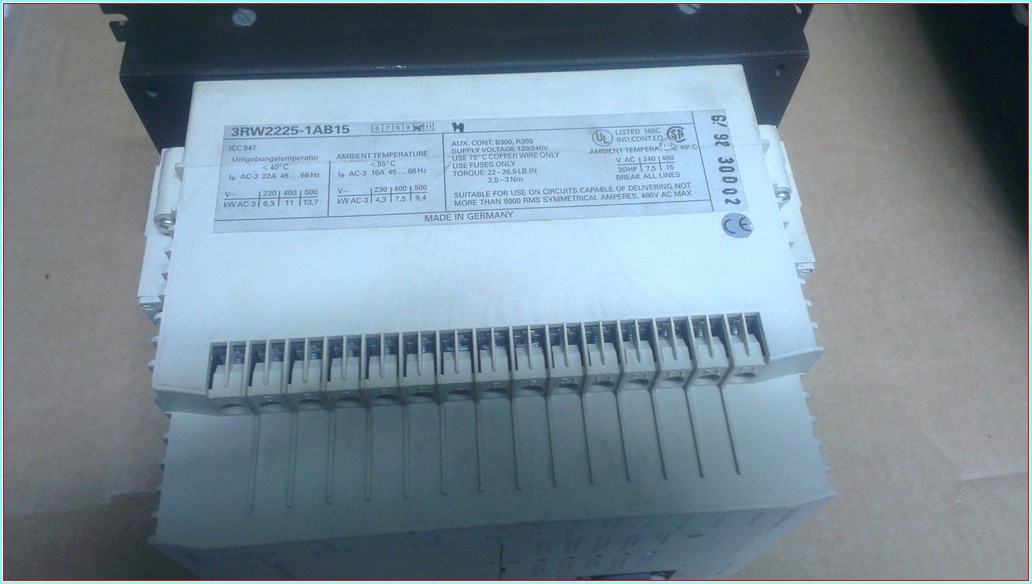 SIEMENS SIKOSTART 3RW2225-1AB15 11KW SIFIR KUTULU YUMUŞAK YOL VERME