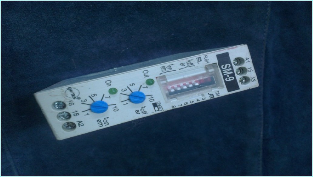 ENTES SM-9 ET-10 ÇOK FONKSİYONLU ZAMAN RÖLESİ VE FLAŞÖR RÖLE