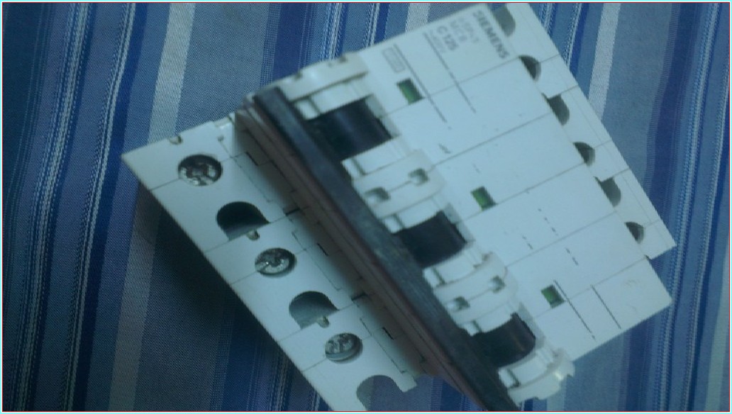 SIEMENS 5SP43 MCB C125 125A C OTOMAT SIFIR KUTULU 