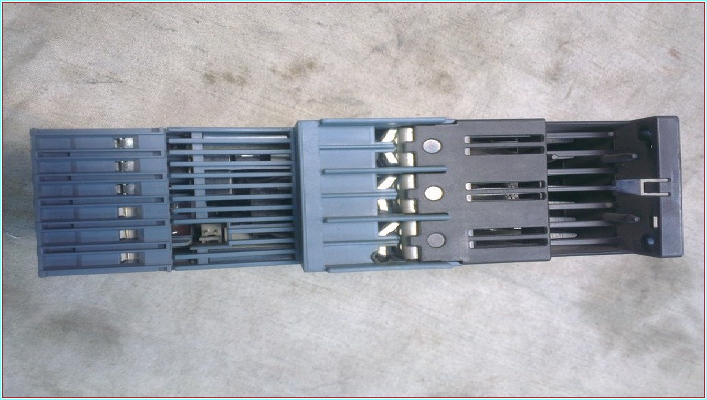 SIEMENS 3RW4026-1BB14 11KW KONTAK BOBİNİ 220V YUMUŞAK YOL VERME SOFTSTARTER