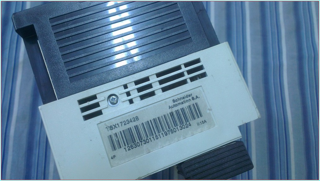 TELEMECANİQUE TSX17-20 TSX 172 3428 TSX1723428 TSX17 PLC