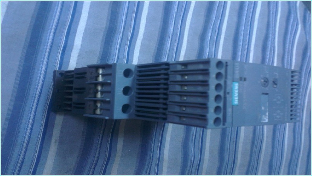 SIEMENS 3RW3027-1BB14 15KW 32,2A SIFIR YUMUŞAK YOL VERME SOFSTARTER