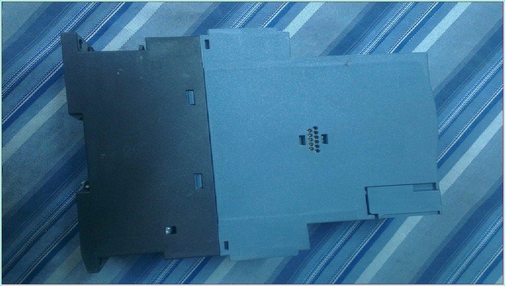 SIEMENS 3RW3027-1BB14 15KW 32,2A SIFIR YUMUŞAK YOL VERME SOFSTARTER