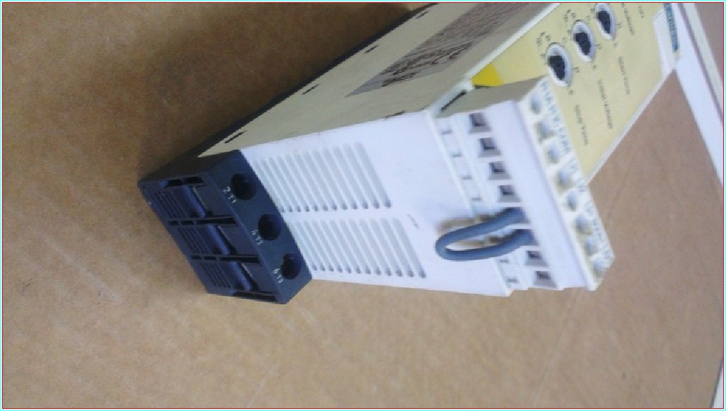 SCHNEİDER ATS01N222QN 11KW ATS01 11KW SOFTSTARTER