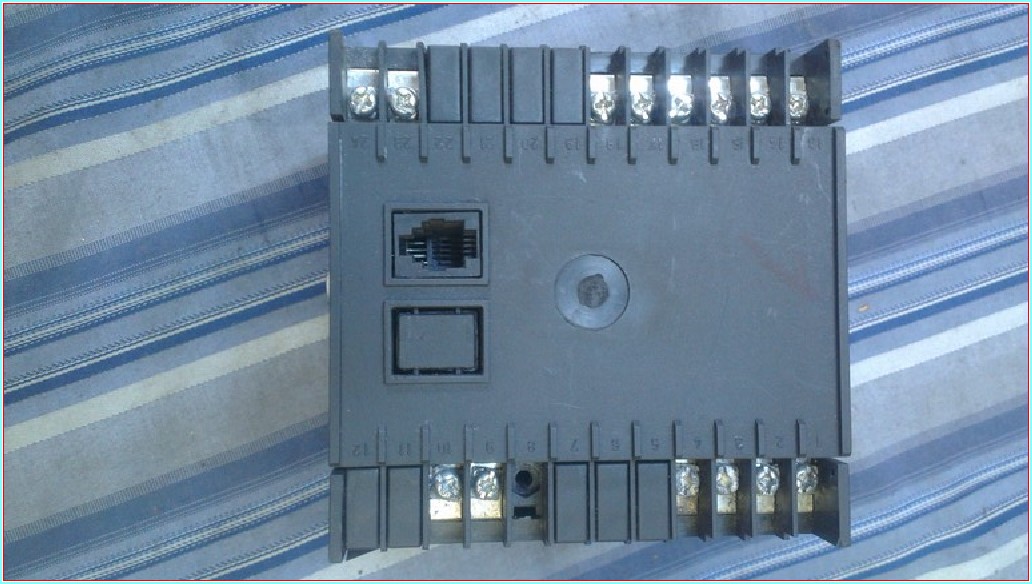 EMKO ESM-9950 PROCESS CONTROLLER ISI NEM AĞIRLIK BASINÇ KONTROL CİHAZI