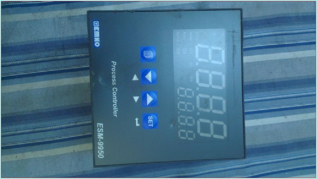 EMKO ESM-9950 PROCESS CONTROLLER ISI NEM AĞIRLIK BASINÇ KONTROL CİHAZI