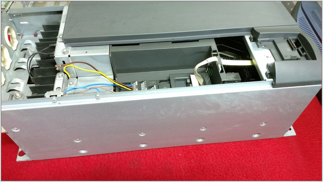 SIEMENS 6SE6430-2UD33-7EA0 6SE6430-2UD33-0DA0 MICROMASTER 430 37 KW 75A SÜRÜCÜ