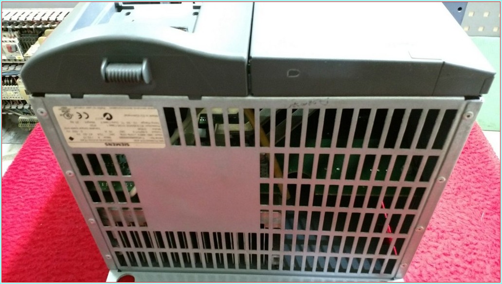 SIEMENS 6SE6430-2UD33-7EA0 6SE6430-2UD33-0DA0 MICROMASTER 430 37 KW 75A SÜRÜCÜ