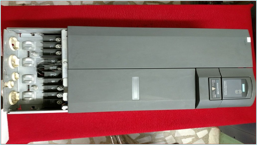 SIEMENS 6SE6430-2UD33-7EA0 6SE6430-2UD33-0DA0 MICROMASTER 430 37 KW 75A SÜRÜCÜ