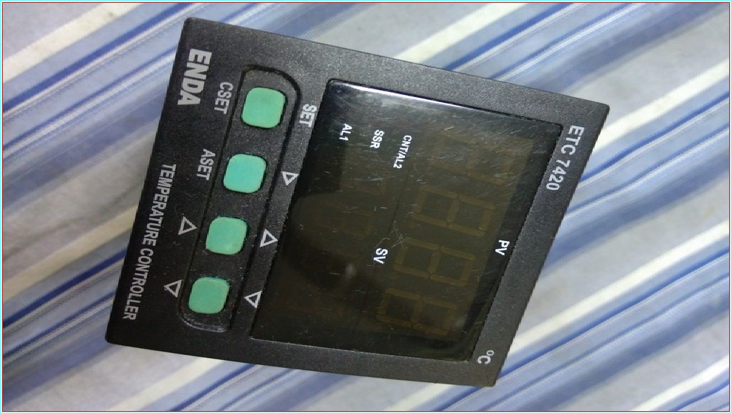 ENDA ETC7420-230VAC ETC 7420 ETC7420 SIFIR KUTULU TEMPERATURE CONTROLLER