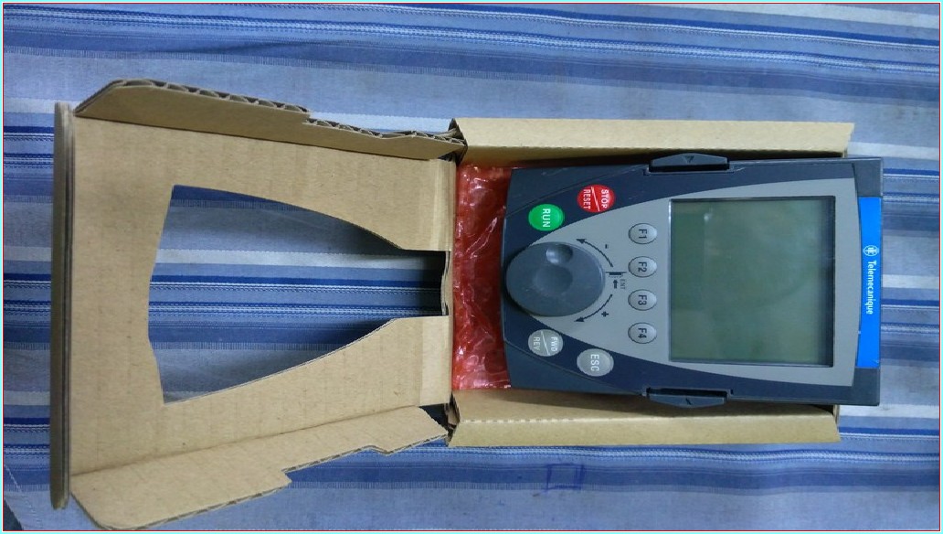 SCHNEİDER VW3A1101 Altivar 212, 312, 32, 61 et ATV71 KEYPAD KONTROL PANELİ SIFIR KUTULU KEYPAD