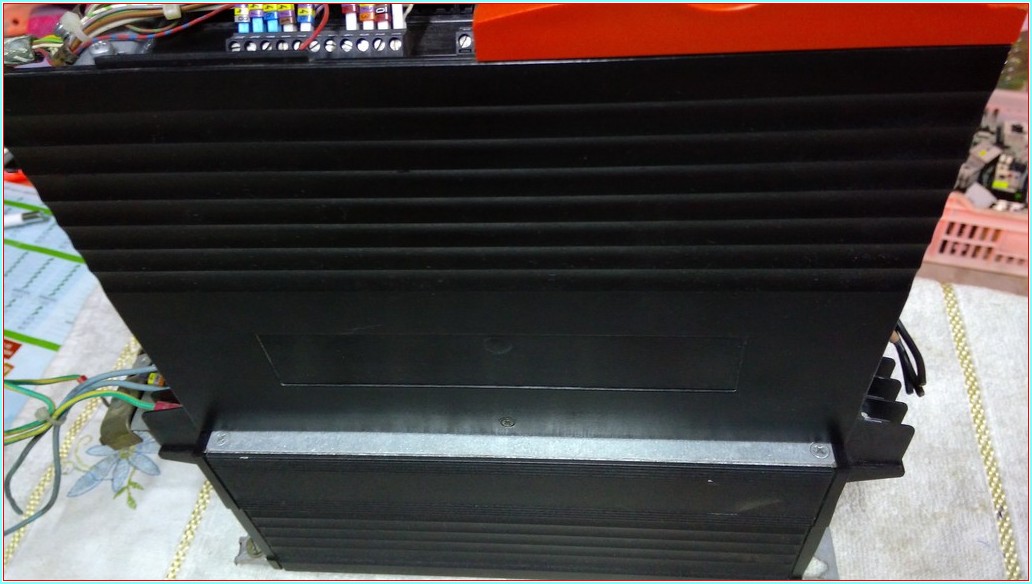 SEW EURODRIVE MDS60A0055-5A3-4-00 8,7KVA 12,5A SÜRÜCÜ