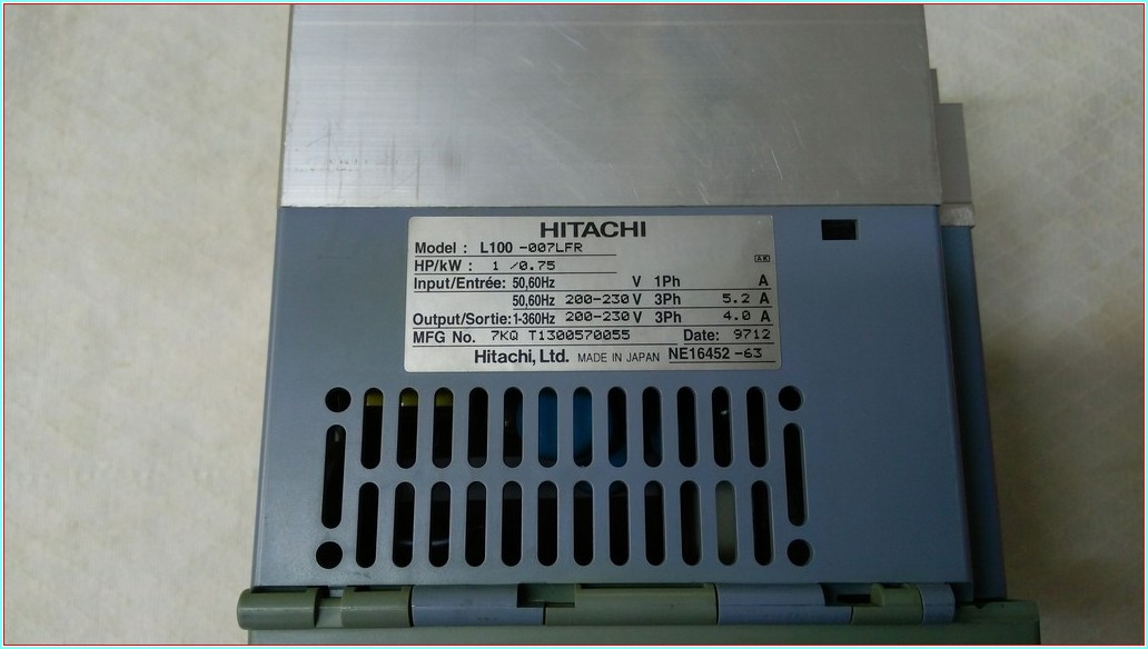 HITACHI L100-007LFR 0,75KW 4A SÜRÜCÜ INVERTER