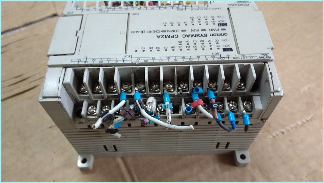 OMRON SYSMAC CPM2A-30CDR-A CPM2A PLC