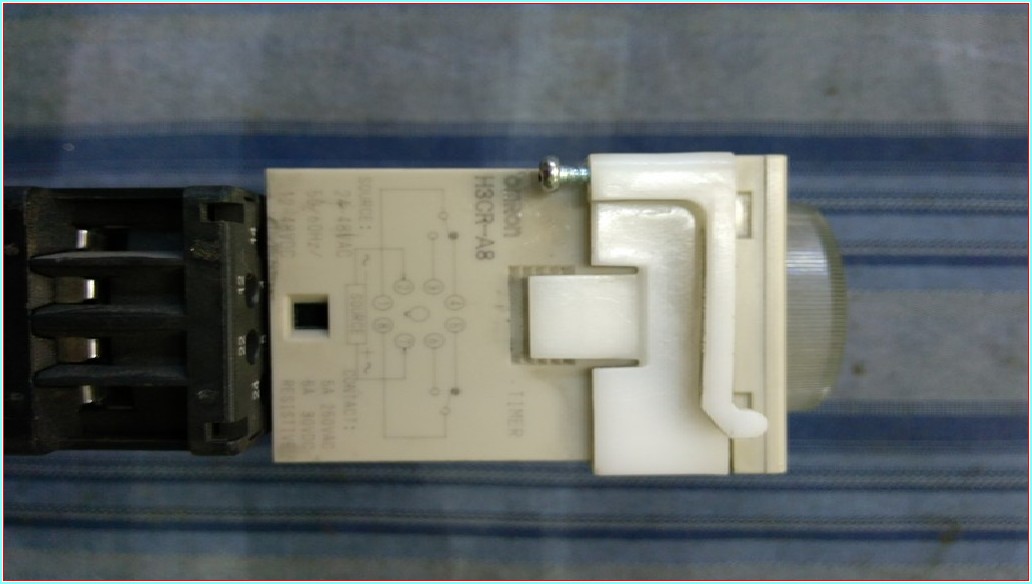 OMRON H3CR ÇOK FONKSİYONLU ZAMAN SAATİ