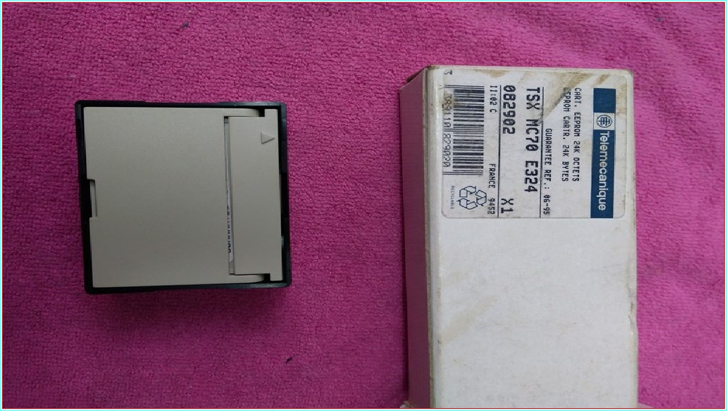 TELEMECANİQUE TSX MC70 E324 SIFIR KUTULU BELLEK MODÜLÜ KARTUŞU