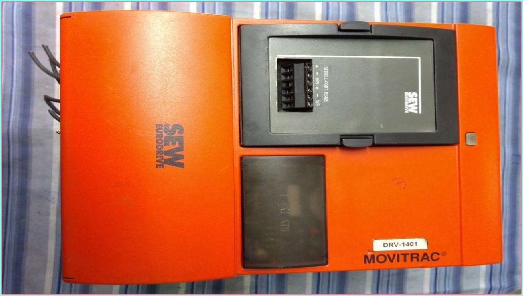 SEW MOVITRAC 31C008-503-4-00 1,8KVA SÜRÜCÜ