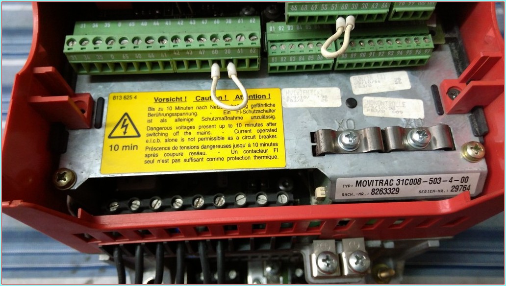SEW MOVITRAC 31C008-503-4-00 1,8KVA SÜRÜCÜ