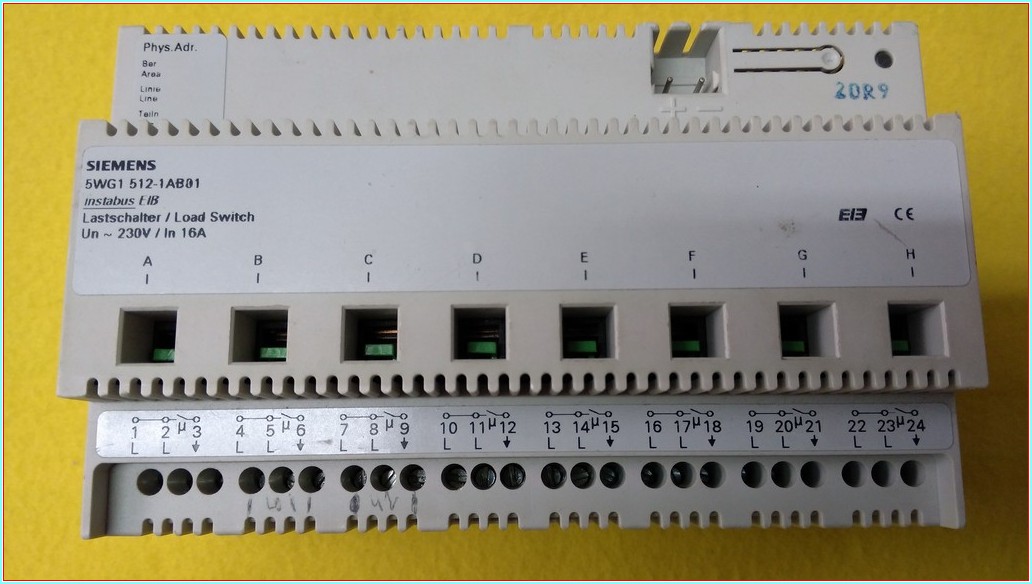 SIEMENS 5WG1 512-1AB01 YÜK ŞARTELİ 8 ÇIKIŞ MODÜL