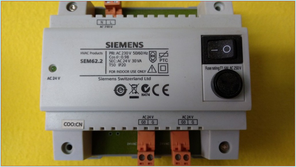 SIEMENS RWD62 SIFIR DİJİTAL ISI KONTROL CİHAZI