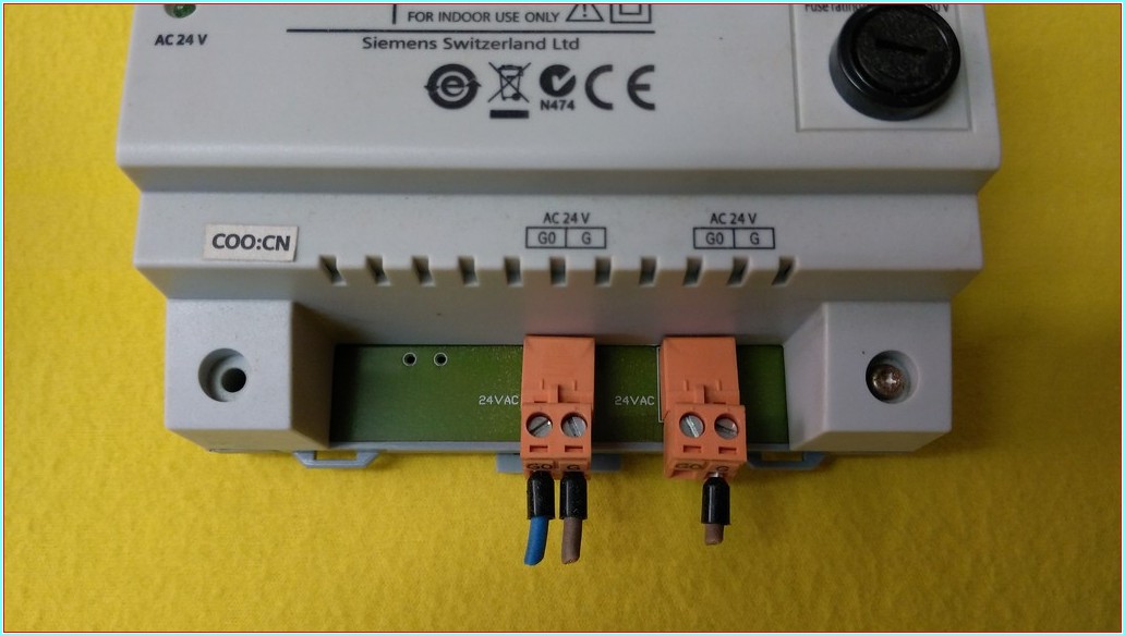 SIEMENS RWD62 SIFIR DİJİTAL ISI KONTROL CİHAZI