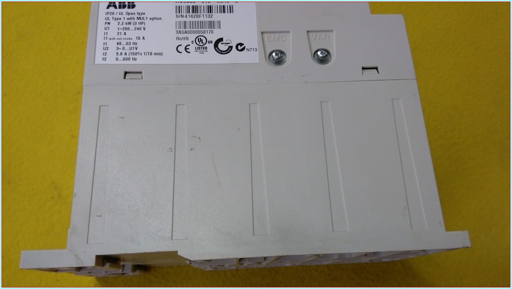 ABB ACS355-01E-09A8-2 2,2KW 9,8A SÜRÜCÜ
