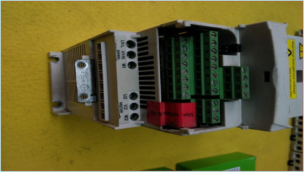 ACS310-03E-09A7-4 ABB