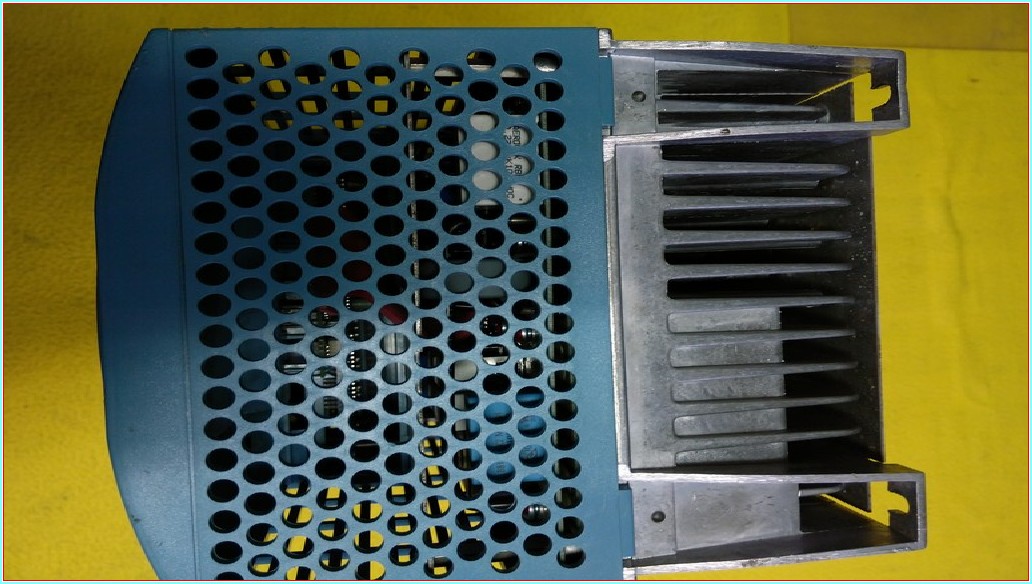 SSD DRİVES 690PC/0110/400/0011/UK/0/0/0/0/B0/0/0/ 15KW SIFIR SÜRÜCÜ