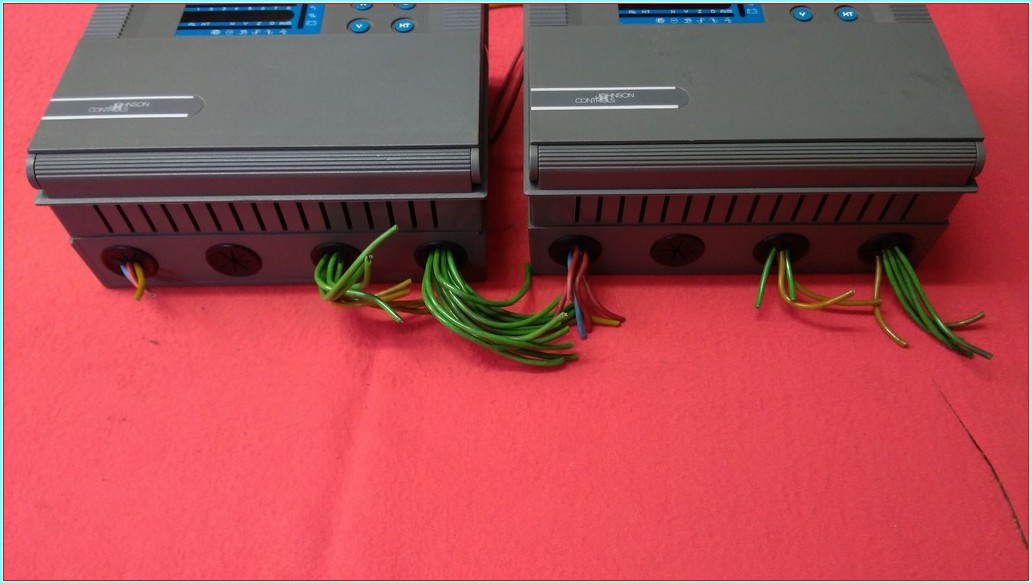 JOHNSON CONTROLS DX-9100-8154 L9639 GENİŞLETİLMİŞ DİJİTAL DENETLEYİCİ