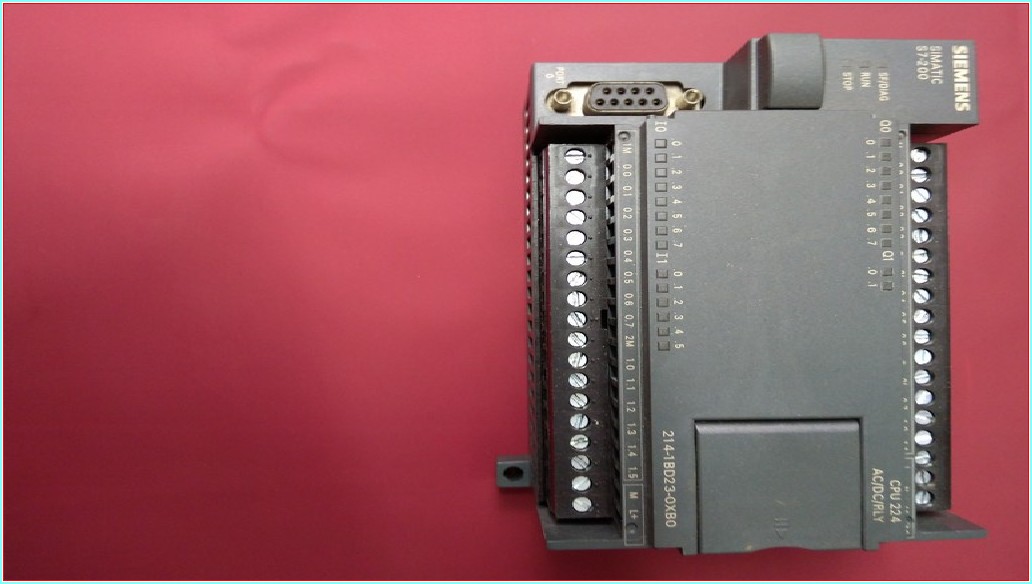 SIEMENS 6ES7 214-1BD23-0XB0 6ES7214-1BD23-0XB0 CPU 224 AC/DC/RLY SIFIR PLC