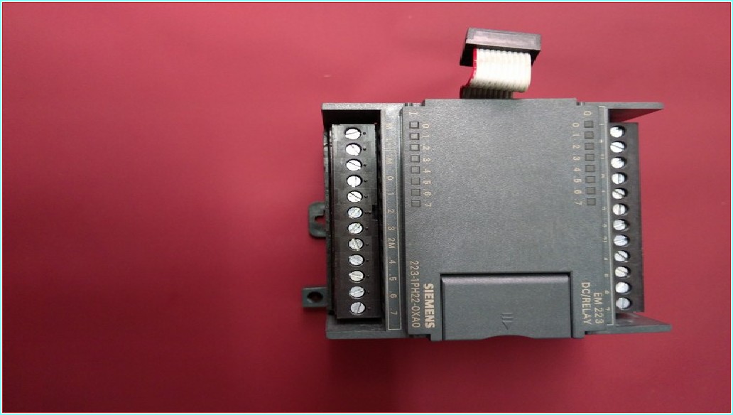 SIEMENS 6ES7 223-1PH22-0XA0 6ES7 223-1PH22-0XA0 PLC EK MODÜL