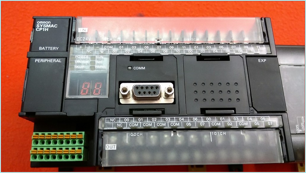 OMRON CP1H-XA40DT-D PROGRAMMABLE CONTROLLER PLC