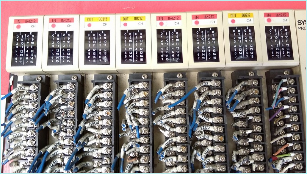 OMRON C500-PS221 3G2A5-PS221 E GÜÇ ÜNİTESİ PLC TAM TAKIM