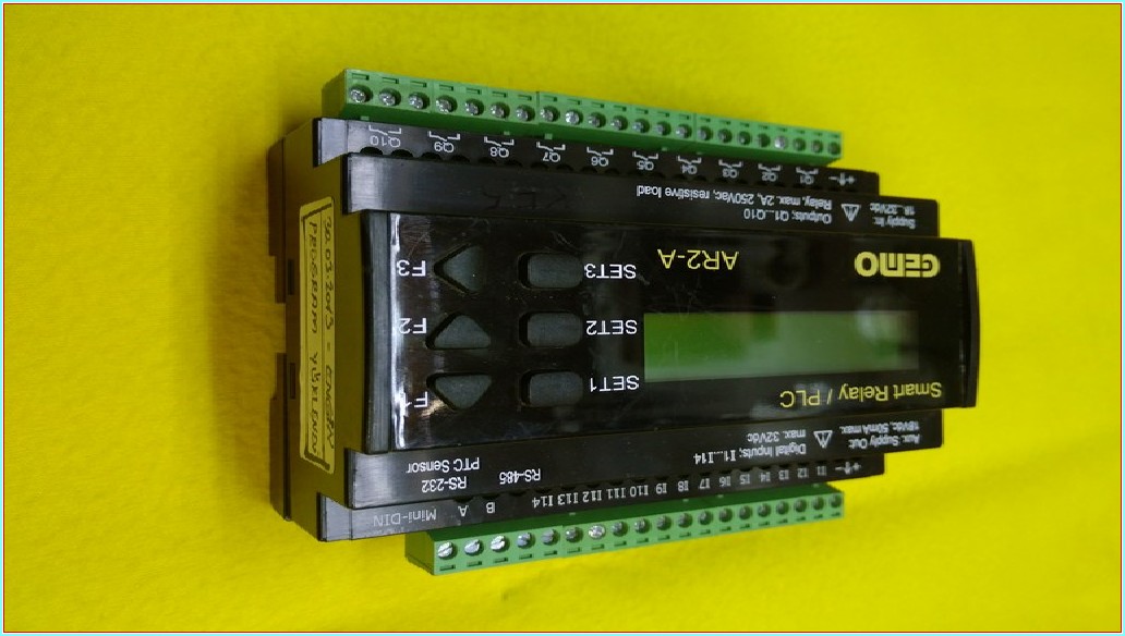 GEMO AR2-A-24VDC-14D SMART RELAY/PLC ARA2-A PLC