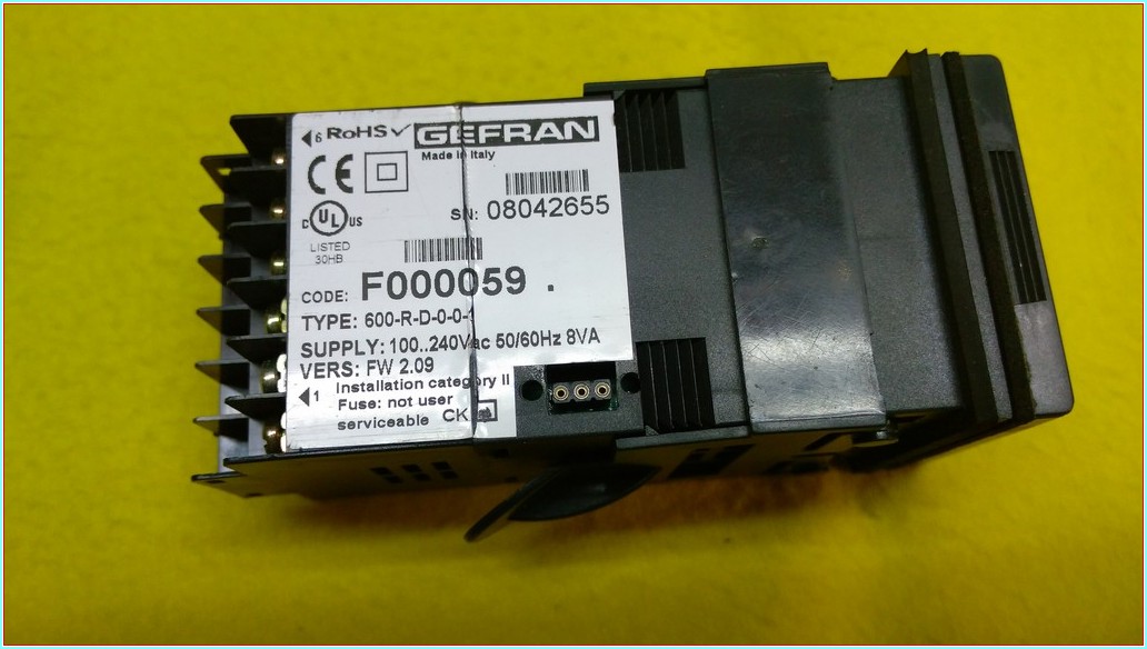 GEFRAN 600-R-D-0-0-1 F000059 SIFIR KUTULU ISI KONTROL CİHAZI
