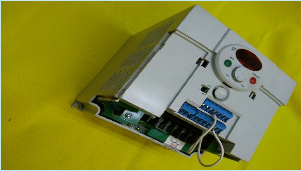 LS SV015İC5-1 1,5KW 8A SÜRÜCÜ
