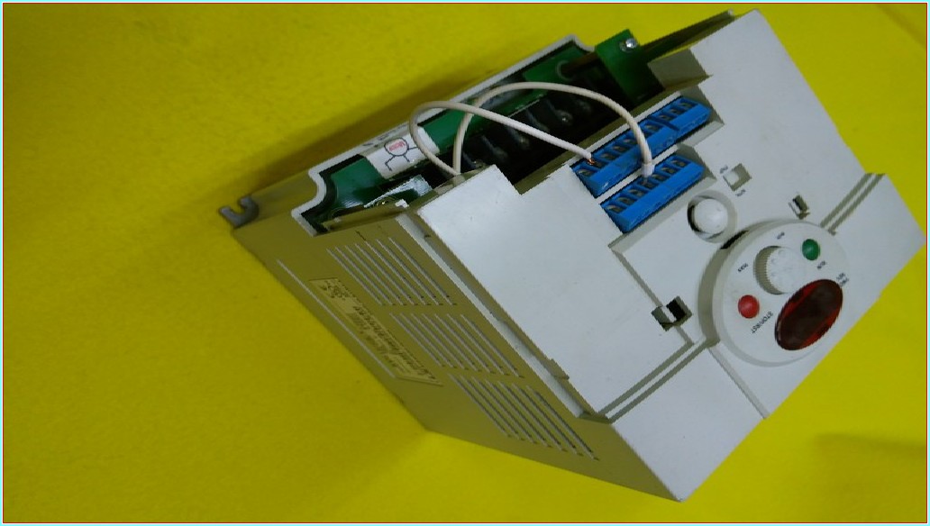 LS SV015İC5-1 1,5KW 8A SÜRÜCÜ