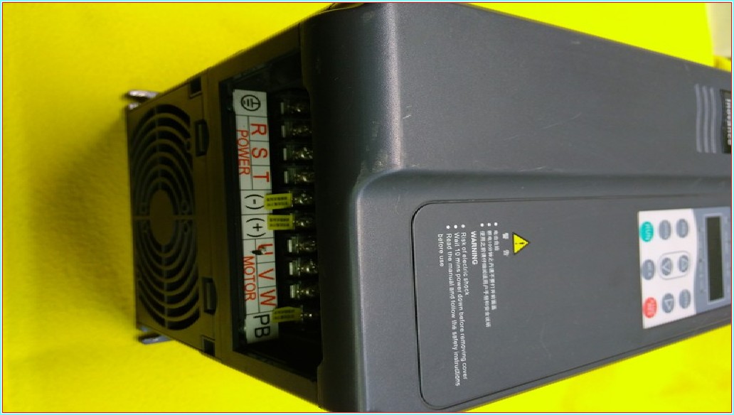 INOVANCE MD330NT2,2GB-6 2,2 KW 380V SÜRÜCÜ