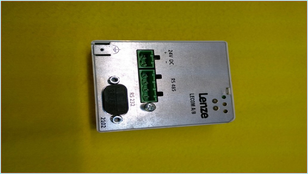 LENZE E82EV302-4C000 E82EV-4C E82EV302-4C E82EV302-4B040 8200 VECTOR 3KW SIFIR SÜRÜCÜ