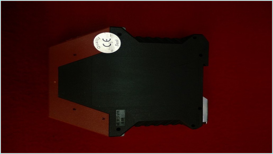 TELEMECANİQUE XPSAF5130 XPS-AF PREVENTA 3 GÜVENLİKLİ AYARLANABİLİR EMNİYET RÖLESİ