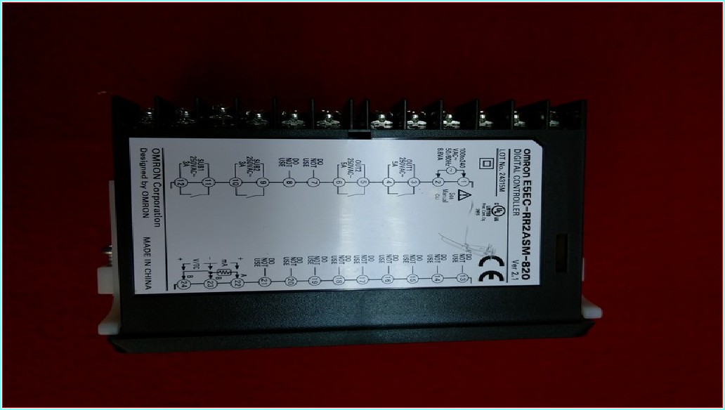 OMRON E5EC-RR2ASM-820 3 SIRA 3 HANELİ ISI KONTROL CİHAZI