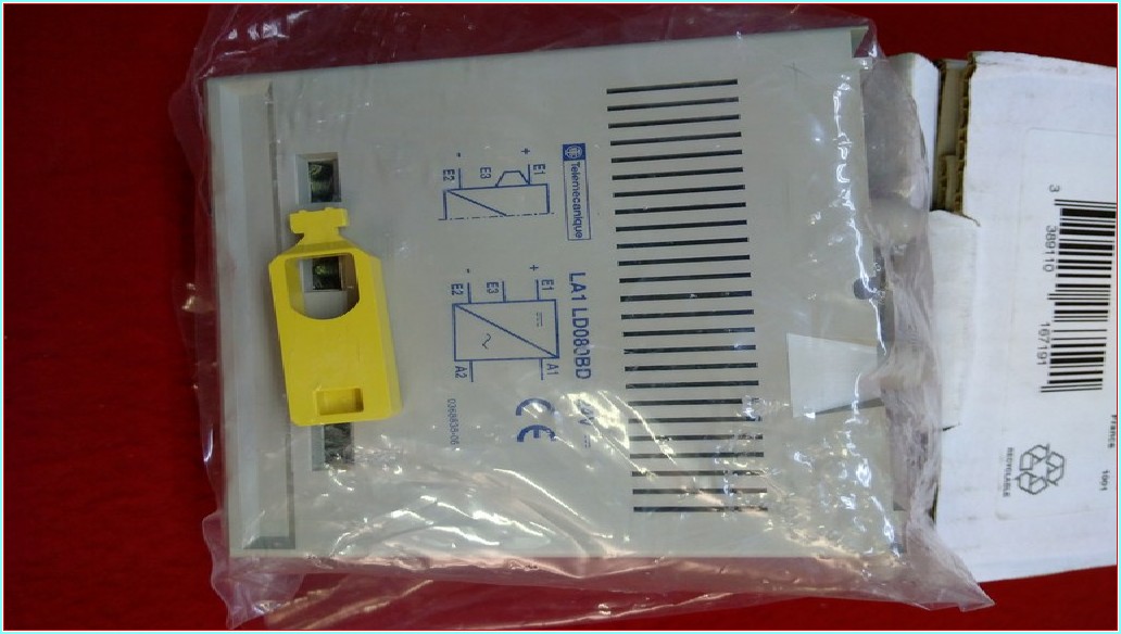 TELEMECANİQUE LA1 LD080BD SIFIR KUTULU DC CONVERTER CONVERTİSSEUR VOLTAJ DÖNÜŞTÜRÜCÜ 24V DC-AC