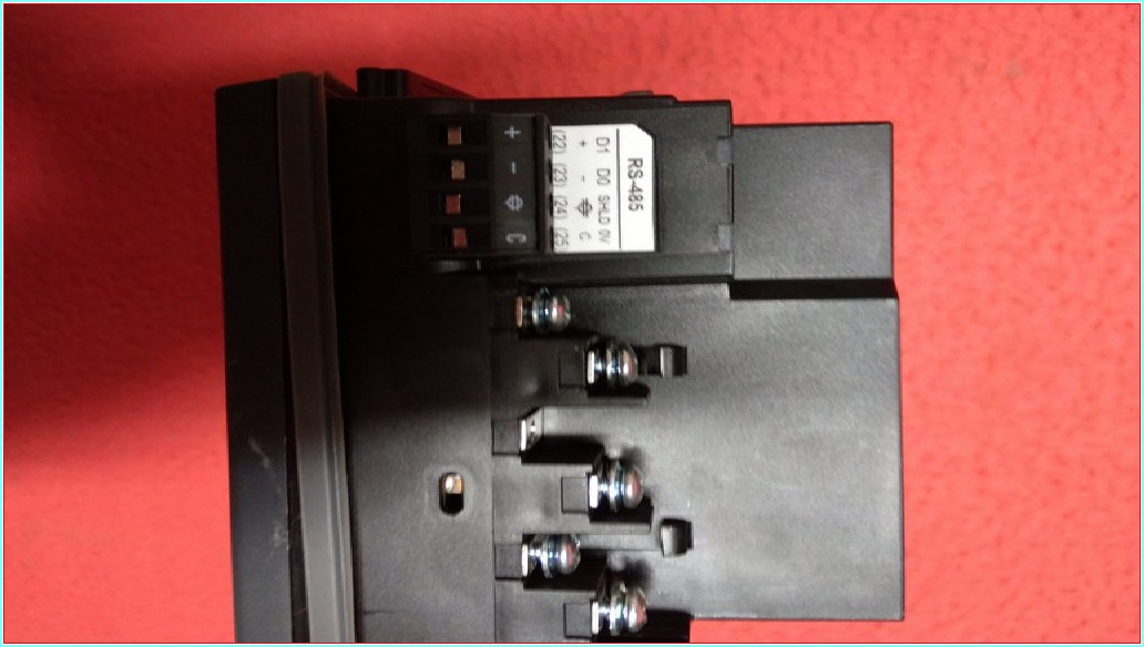 SCHNEİDER POWERLOGİC PM5100 ŞEBEKE ANALİZÖRÜ