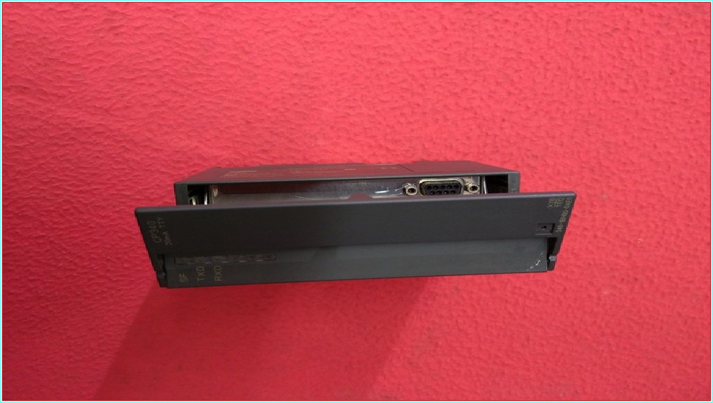 SIEMENS 6ES7 340-1BH00-0AE0 6ES7340-1BH00-0AE0 PLC