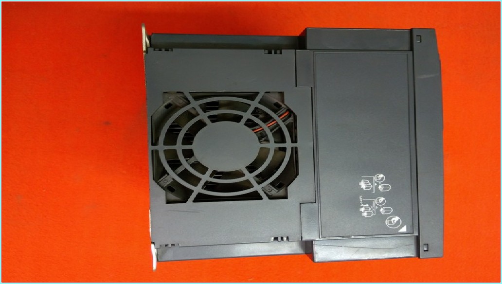 SCHNEİDER ATV312HU75N4 7,5KW 17A SÜRÜCÜ