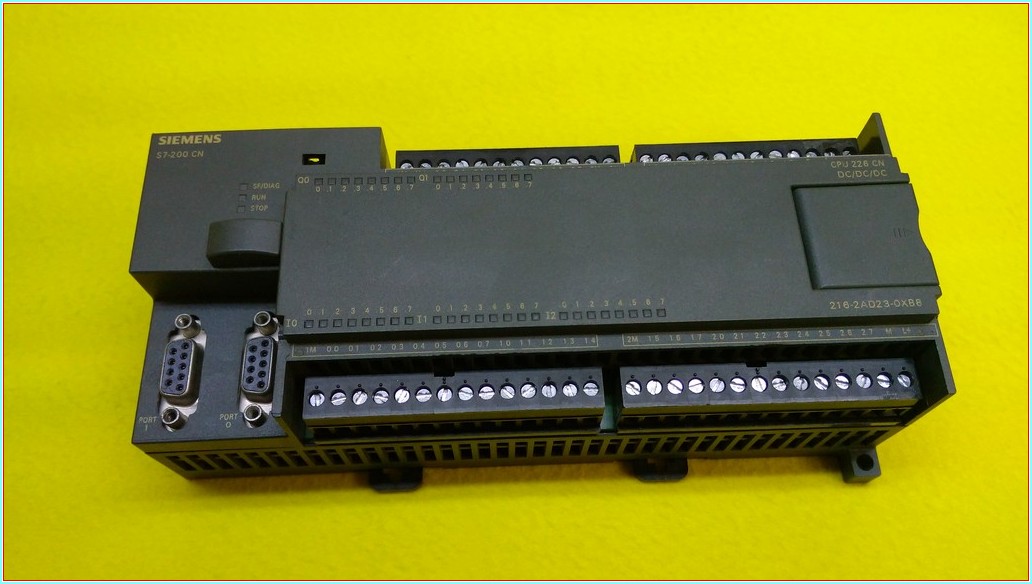 SIEMENS 6ES7 216-2AD23-0XB8 CPU 226 CN SIFIR PLC