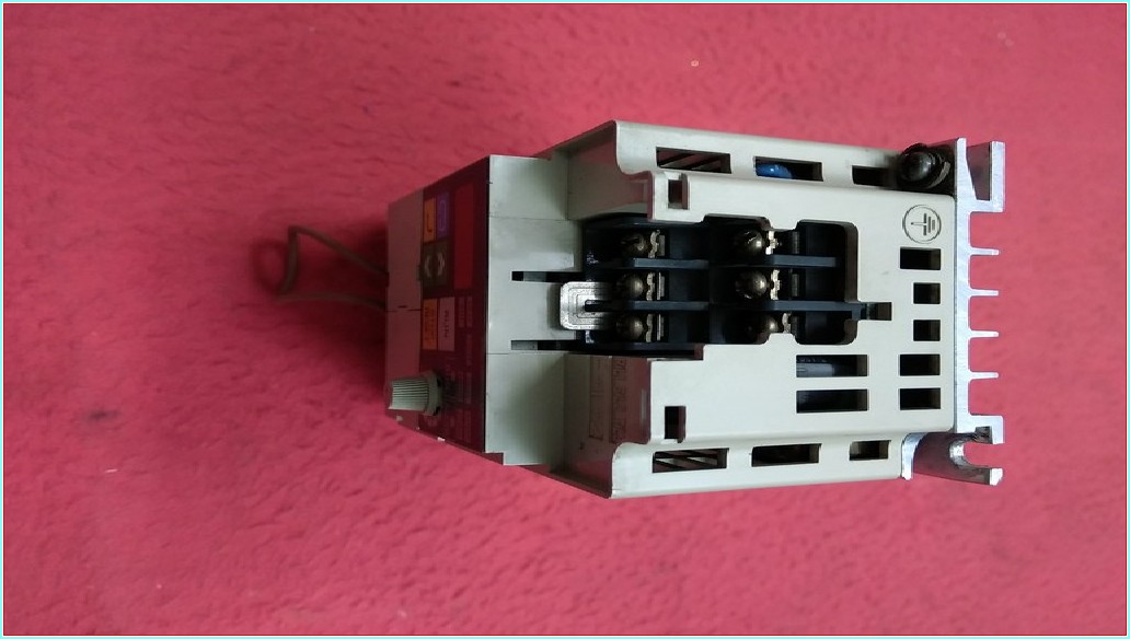 OMRON 3G3JV-AB002 0,6KVA SÜRÜCÜ INVERTER