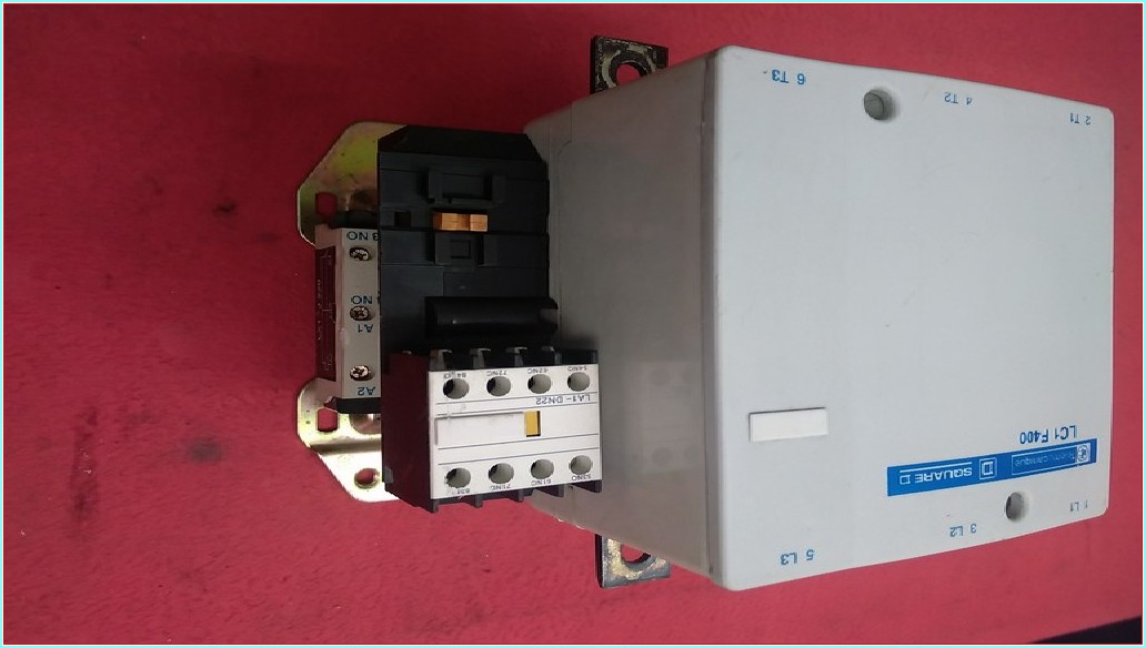TELEMECANİQUE LC1F400 400A KONTAKTÖR